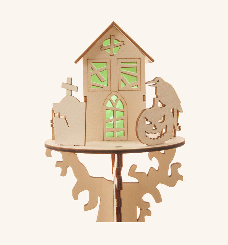 HY-E600548-1A Halloween tree house