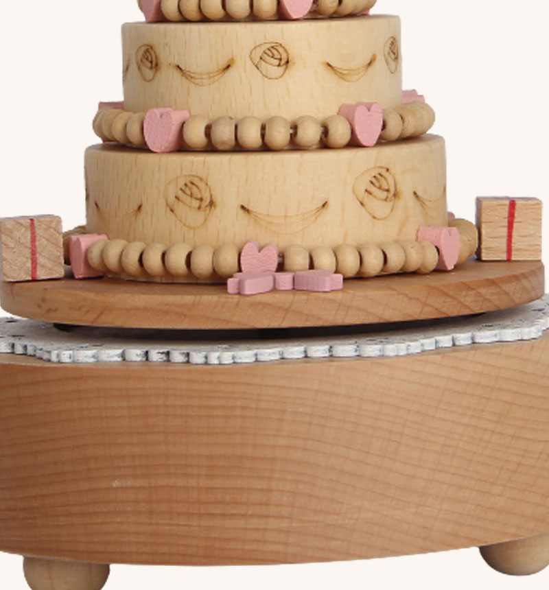 YP1513 Music box cake